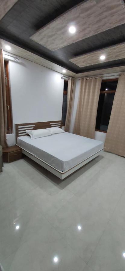 Solitude Inn Bnb شيملا المظهر الخارجي الصورة