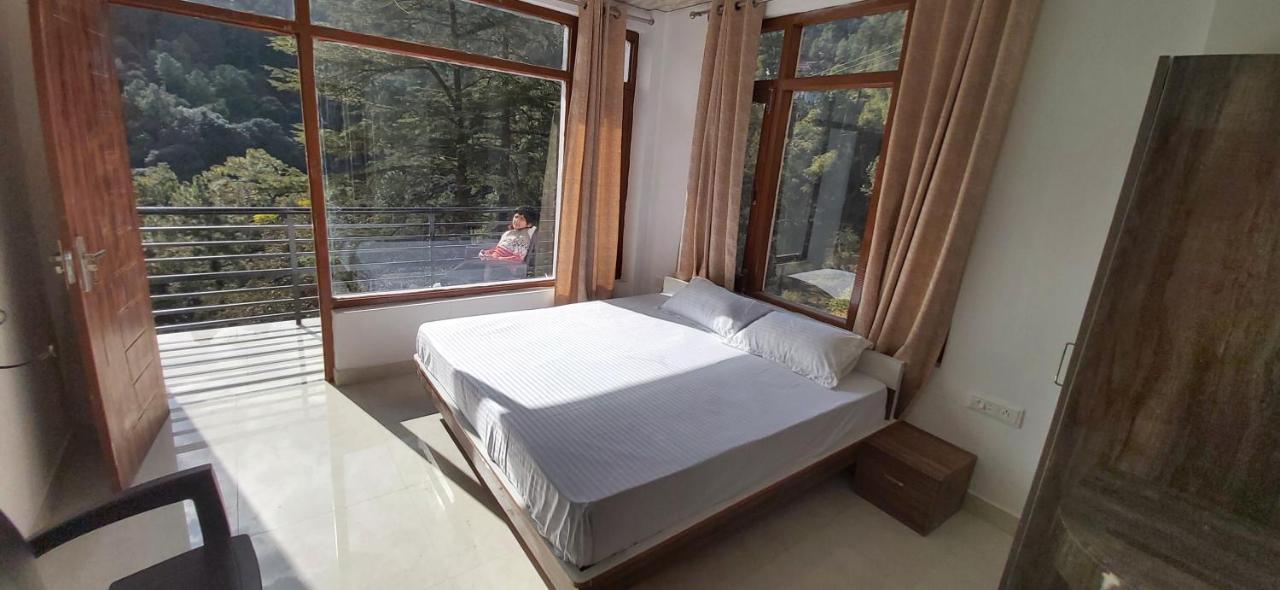 Solitude Inn Bnb شيملا المظهر الخارجي الصورة