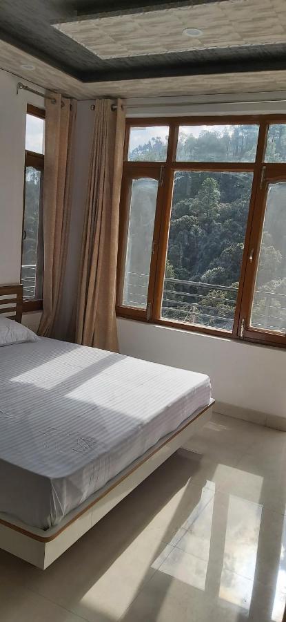 Solitude Inn Bnb شيملا المظهر الخارجي الصورة